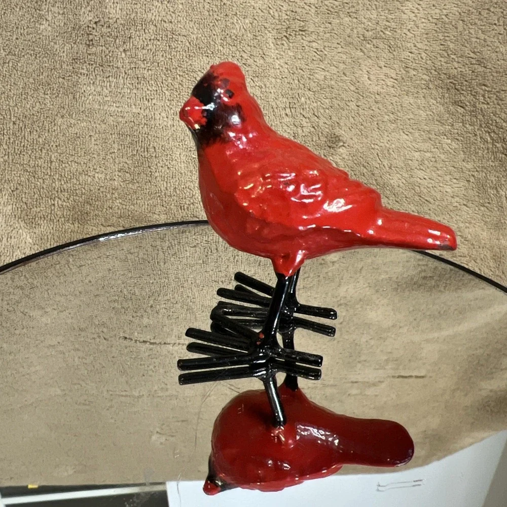 Ganz Regal Red Cardinal 2.75